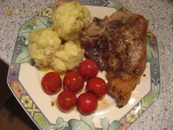 Kalbskotelett mit Curryblumenkohl  und Tomätchen - Rezept - Bild Nr. 5