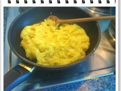 Spiegelei auf Kartoffelbett mit kaltem Buttermilch - Rezept - Bild Nr. 5