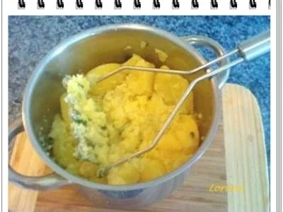 Spiegelei auf Kartoffelbett mit kaltem Buttermilch - Rezept - Bild Nr. 4