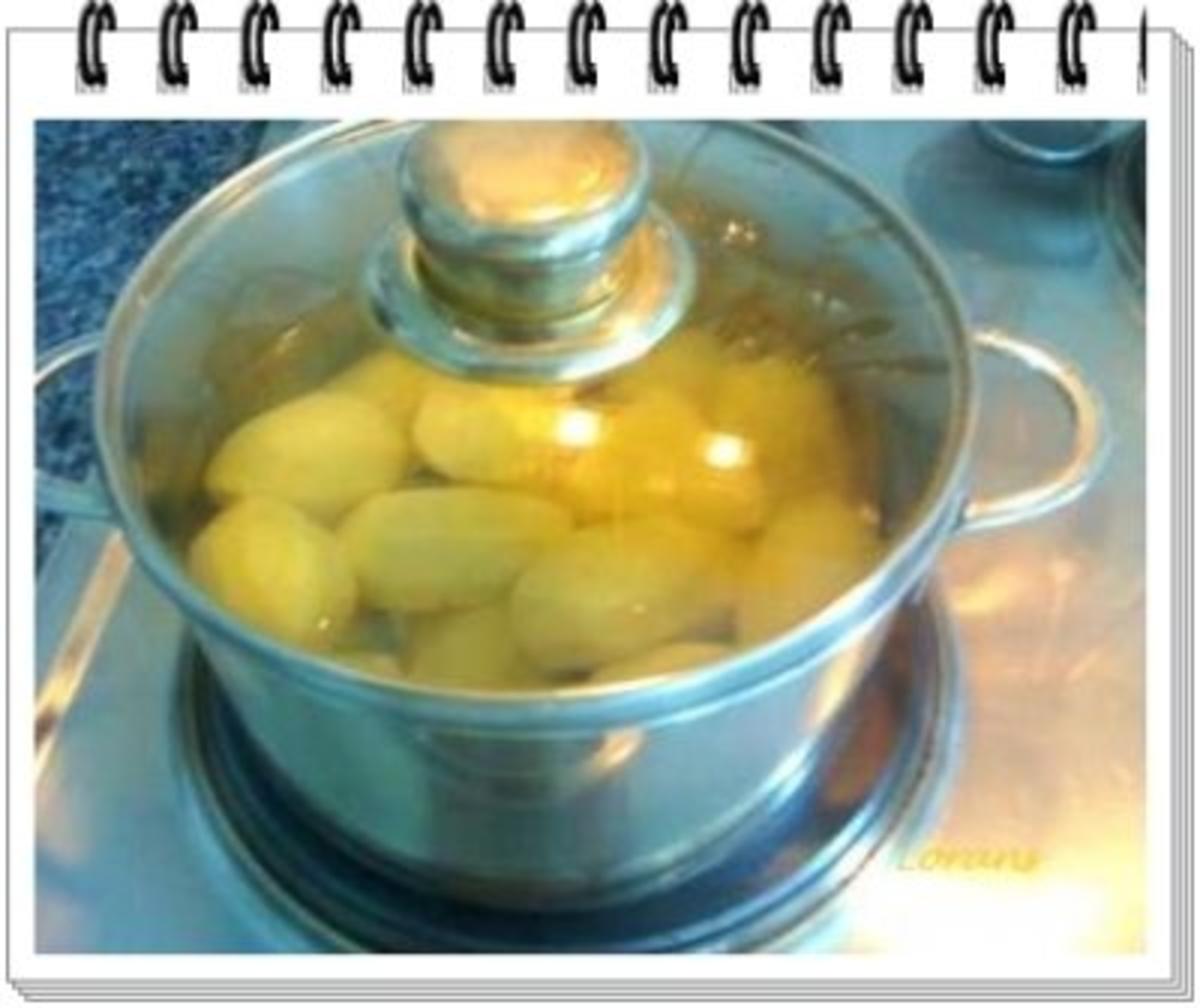Spiegelei auf Kartoffelbett mit kaltem Buttermilch - Rezept - Bild Nr. 3