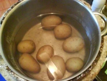 Fleisch: Bratwürstchen mit Chakalaka-Dip - Rezept - Bild Nr. 4