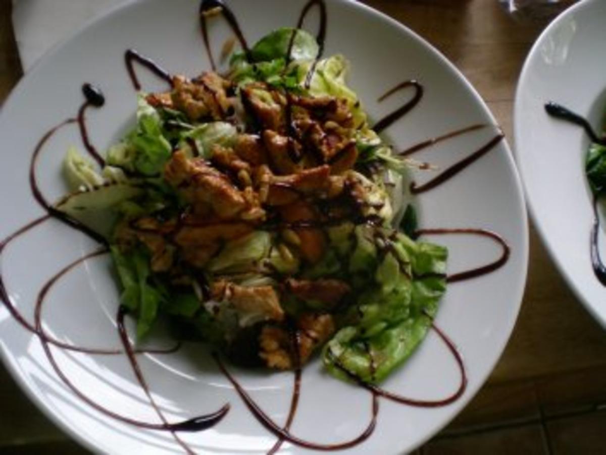 Bilder für Karins fruchtiger Wachauer Sommer Salat - Rezept