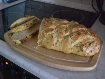 Rezept: Zwiebel-Curry-Brot Bild Nr. 2 Zwiebel-Curry-Brot - Rezept - Bild Nr. 2