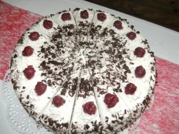 Schwarzwälder Kirschtorte - Rezept