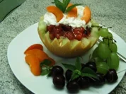Melone mit karamellesierten Früchten - Rezept