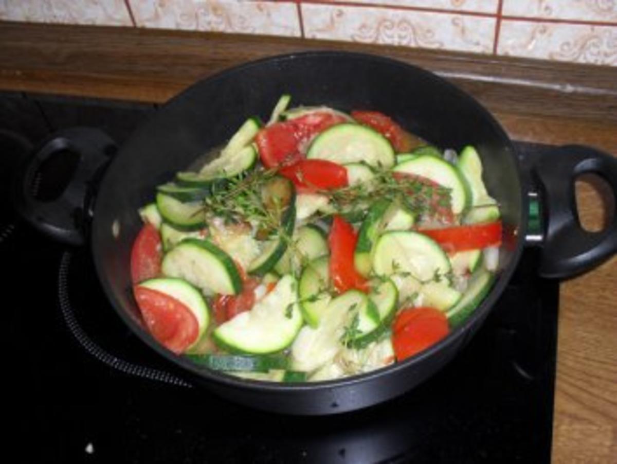 Zucchin-iTomaten Gemüse mit Schalotten und Kräutern Bildern sind online !!!! - Rezept - Bild Nr. 6
