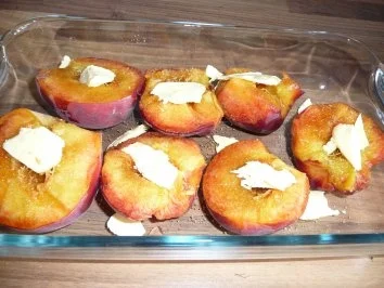 Rezept: Warme Karamell-Vanille Pfirsiche Bild Nr. 2 Warme Karamell-Vanille Pfirsiche - Rezept - Bild Nr. 2