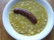 Erbsensuppe mit Mettendchen/Mettenden - Rezept