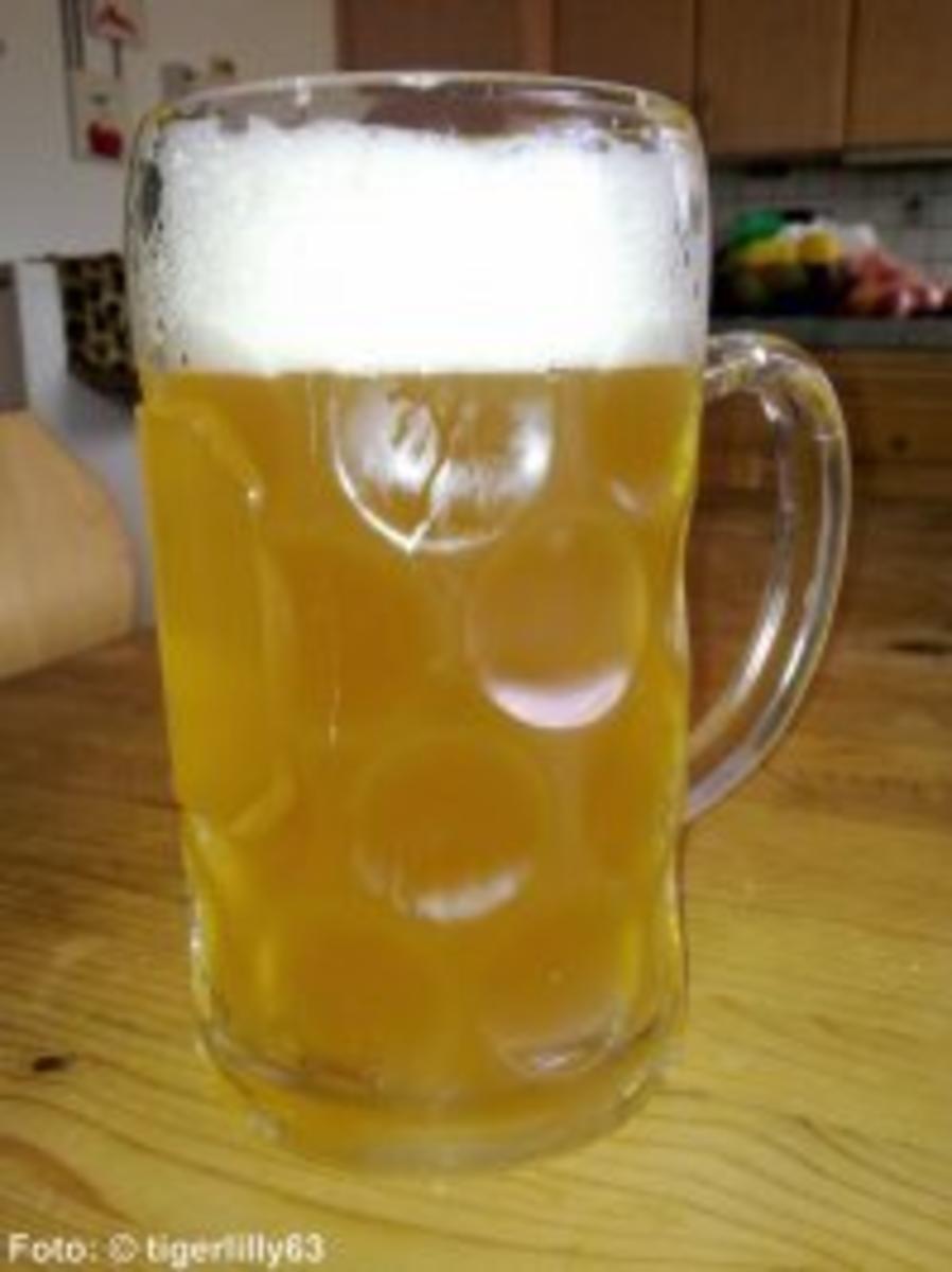 Russnmass So nennt man in Bayern Weißbier, das mit Zitronenlimonade
vermischt wird. Das richtige Biergarten-Getränk - Rezept Gesendet von
tigerlilly63