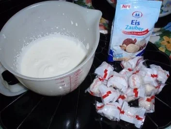 Rezept: Raffaello-Eis Bild Nr. 3 Raffaello-Eis - Rezept - Bild Nr. 3