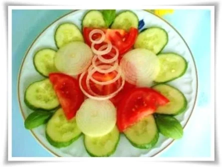 Tomaten-Gurken-Salat - Rezept - Bild Nr. 9