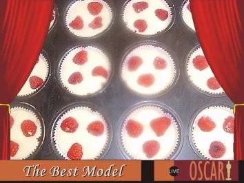 Rezept: Himbeermuffins Bild Nr. 2 Himbeermuffins - Rezept - Bild Nr. 2