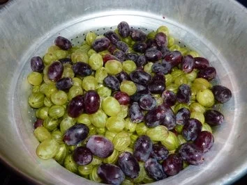 Marmelade: Stachelbeer-Trauben-Gelee - Rezept - Bild Nr. 2