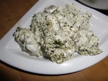 Rezept: Polentataler mit Minze-Zitronenpesto-Füllung Bild Nr. 3 Polentataler mit Minze-Zitronenpesto-Füllung - Rezept - Bild Nr. 3