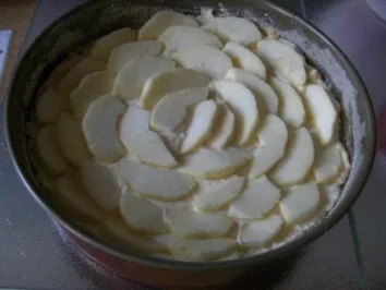 Rezept: Französischer Apfel-Quarkuchen Französischer Apfel-Quarkuchen - Rezept