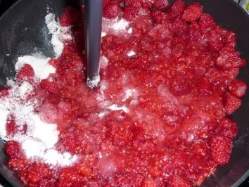 Rezept: Himbeermarmelade Bild Nr. 3 Himbeermarmelade - Rezept - Bild Nr. 3
