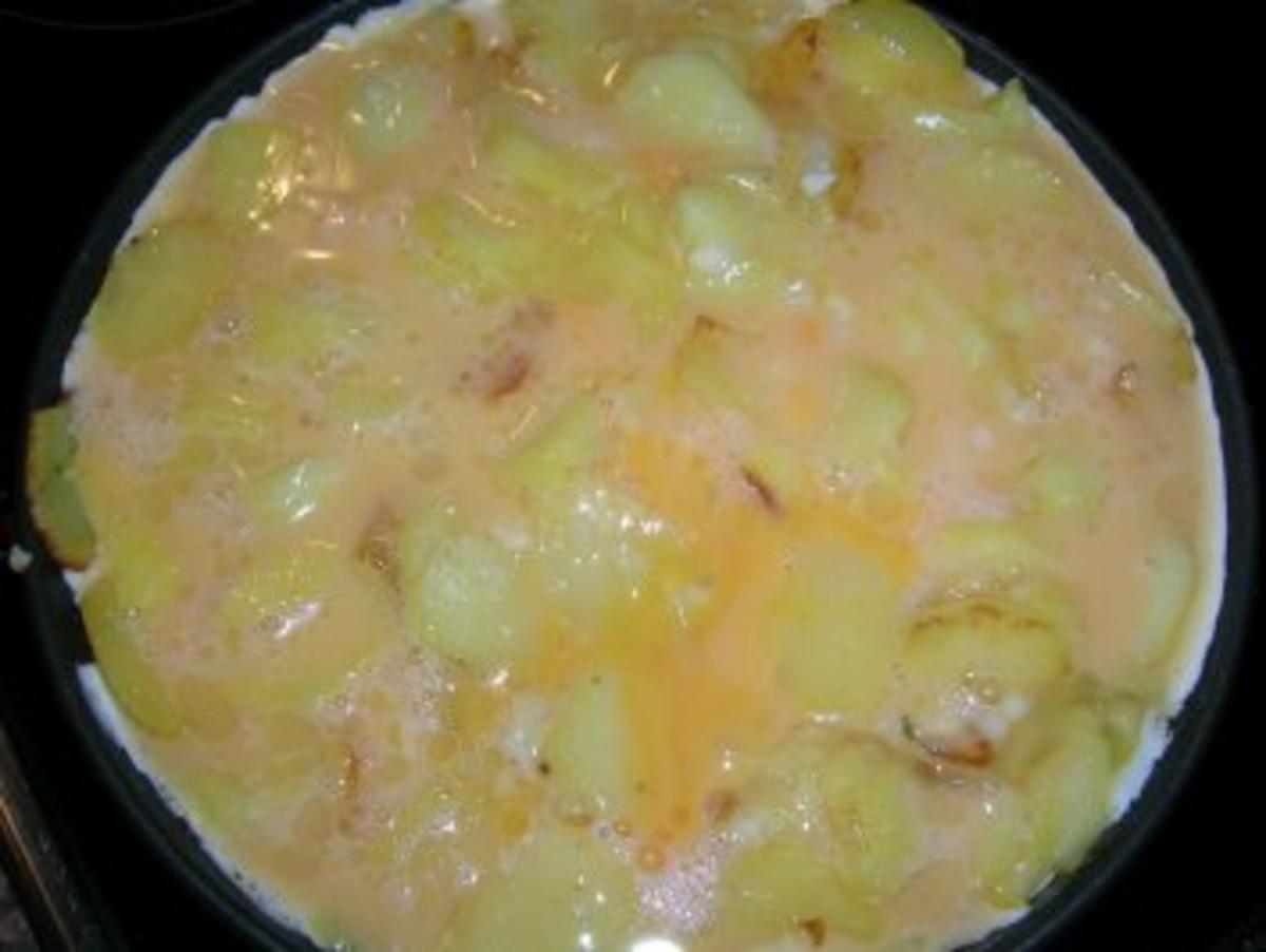 Tortilla de Patatas - als Beilage zu meinem Duroc Schwein - Rezept - Bild Nr. 4