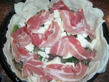 Zwiebel-Quiche mit Schafskäse - noch ein Mitbringsel aus dem Urlaub - total lecker - Rezept - Bild Nr. 7