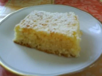 Rezept: Bienenstich Bild Nr. 3 Bienenstich - Rezept - Bild Nr. 3