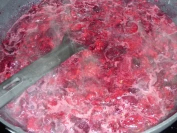 Rezept: Kirschmarmelade Bild Nr. 2 Kirschmarmelade - Rezept - Bild Nr. 2