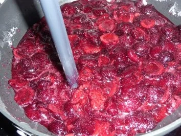 Rezept: Kirschmarmelade Bild Nr. 3 Kirschmarmelade - Rezept - Bild Nr. 3