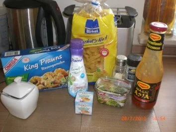 Rezept: Bandnudeln in Bärlauch-Hummer-Sauce mit Scampi Bild Nr. 2 Bandnudeln in Bärlauch-Hummer-Sauce mit Scampi - Rezept - Bild Nr. 2