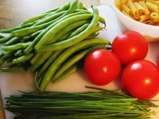 Erfrischender Nudelsalat ... - Rezept - Bild Nr. 3