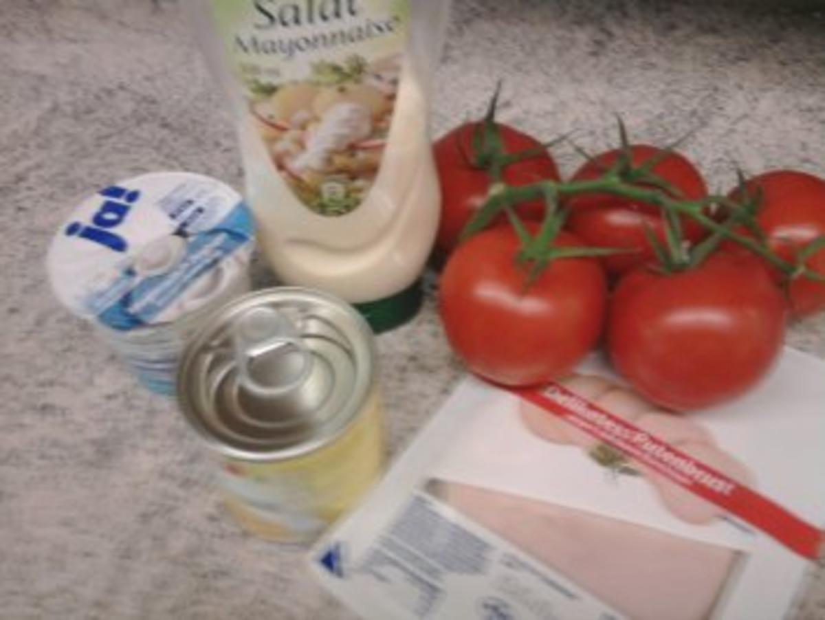 Gefüllte Tomaten mit Putensalat - Rezept - Bild Nr. 2
