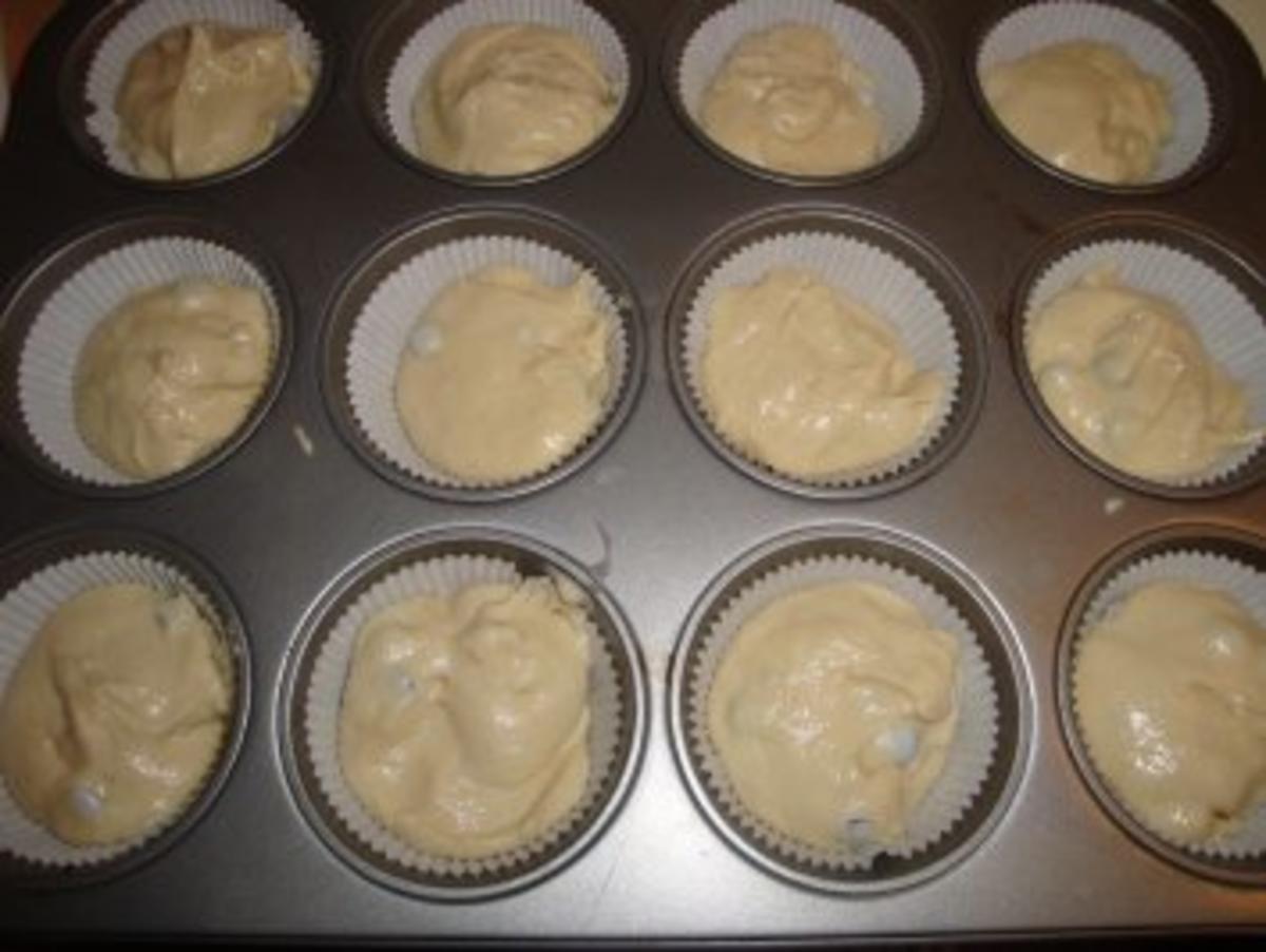 Muffins mit Smarties - Rezept - Bild Nr. 3