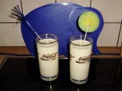 Nektarinen-Vanilleeis-Sahne-Shake - Rezept