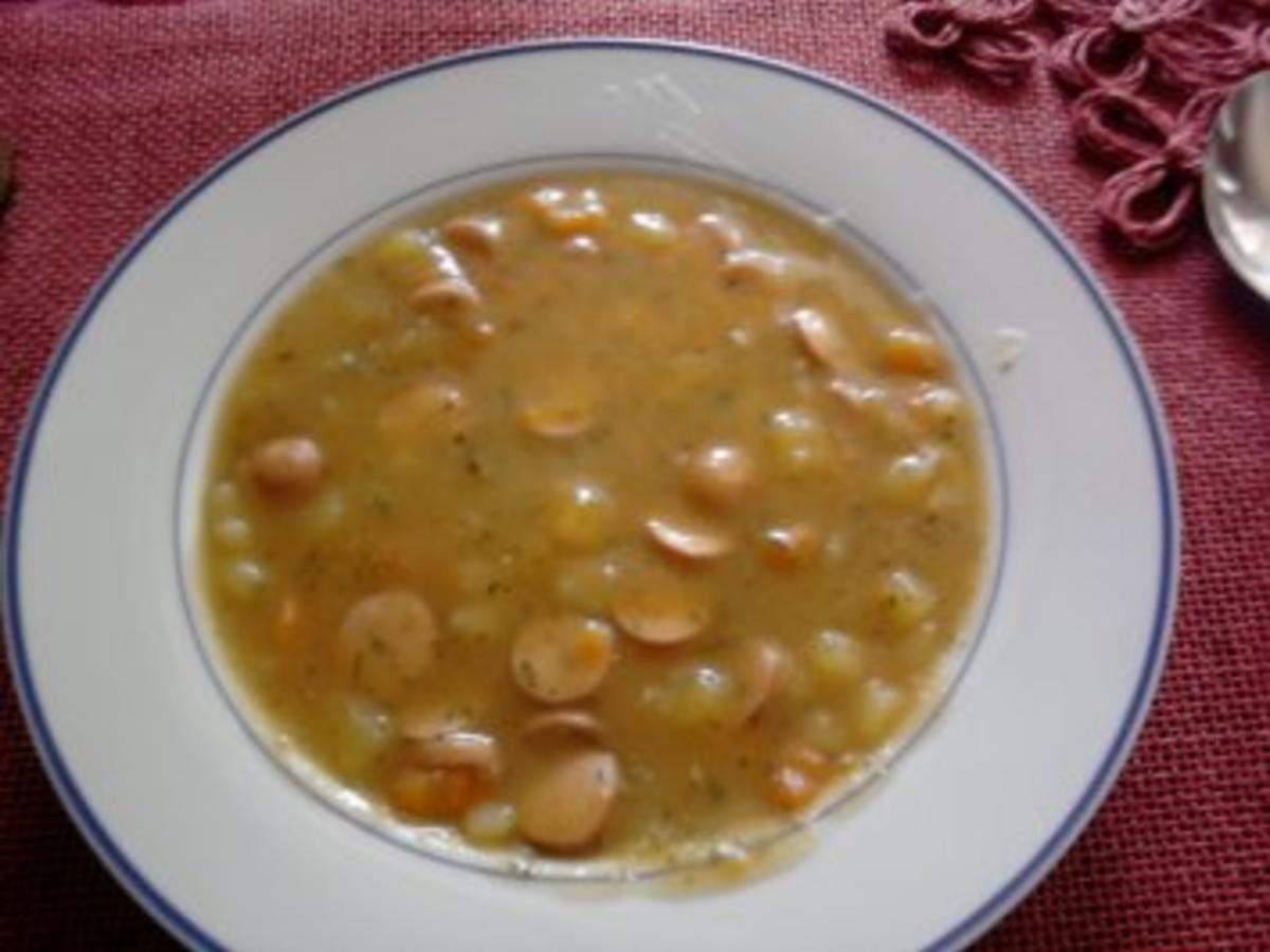 Schnelle Kartoffelsuppe mit Würstchen - Rezept - kochbar.de