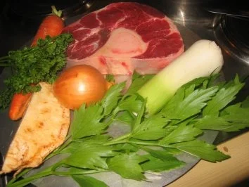 Rezept: Suppe: Meine Rindfleischsuppe Bild Nr. 5 Suppe: Meine Rindfleischsuppe - Rezept - Bild Nr. 5