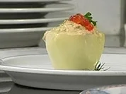 Kohlrabi mit Lachs und rotem Kaviar - Rezept