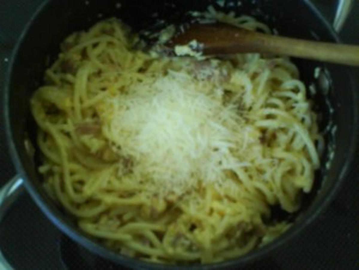 Spaghetti Carbonara - Rezept - Bild Nr. 11