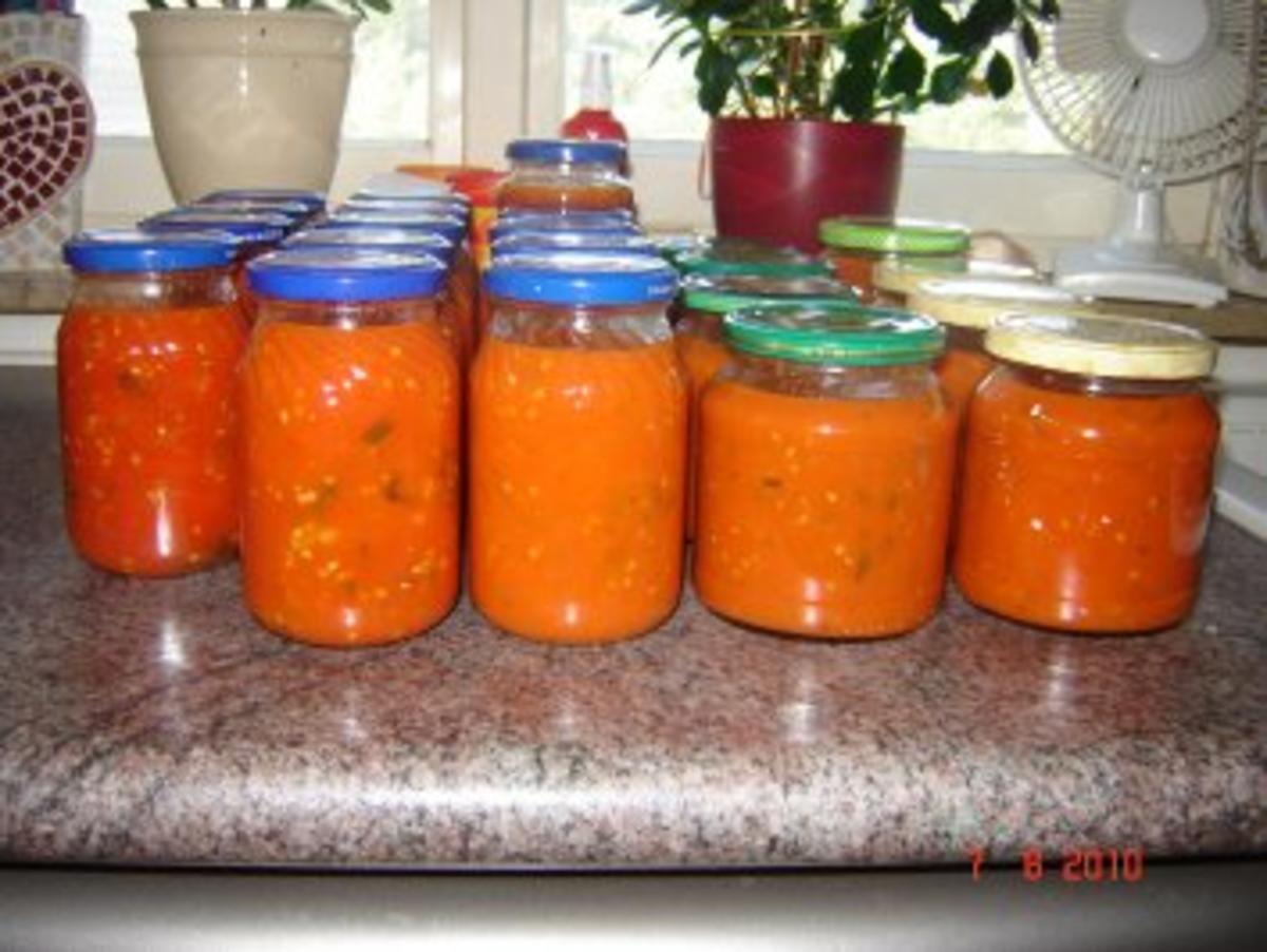 Dips + Soßen : Tomatensoße - Rezept