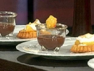 Rezept: Sate und Tartelett von der Ananas und Chili (Désirée Saak) Sate und Tartelett von der Ananas und Chili (Désirée Saak) - Rezept