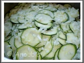 Rezept: Eingelegtes - Zucchini süß-sauer Bild Nr. 2 Eingelegtes - Zucchini süß-sauer - Rezept - Bild Nr. 2