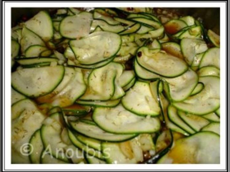Eingelegtes Zucchini süß-sauer - schnell &amp; einfach - von Anoubis