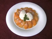 Rezept: Kokostraum mit marinierter Pfirsische Kokostraum mit marinierter Pfirsische - Rezept