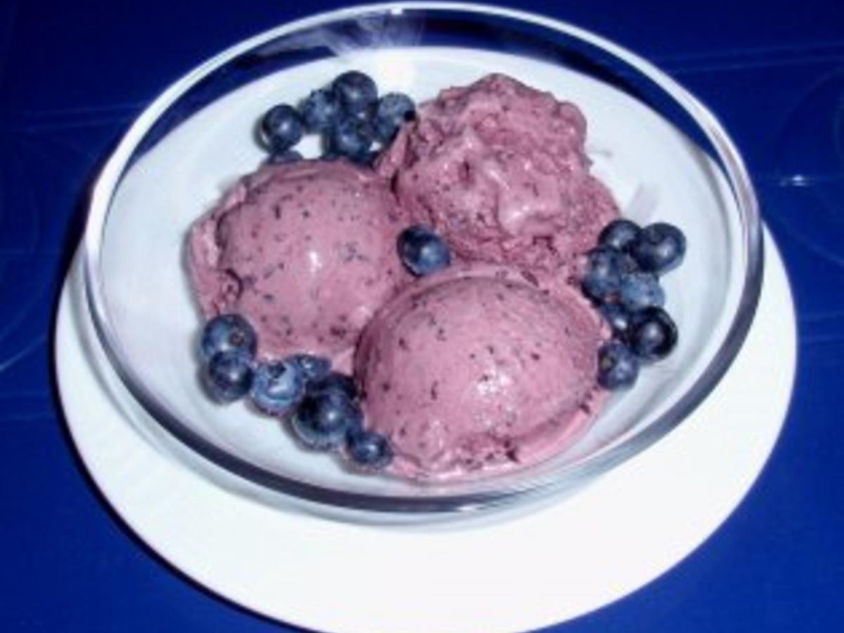 Blaubeer Cremefraiche Buttermilch Eis Rezept Kochbar De