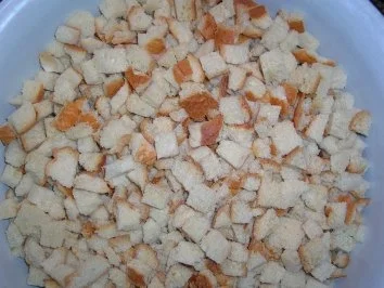 Rezept: Semmelknödel - hausgemacht - z.B. lecker zu Pfifferlingragout Bild Nr. 3 Semmelknödel - hausgemacht - z.B. lecker zu Pfifferlingragout - Rezept - Bild Nr. 3