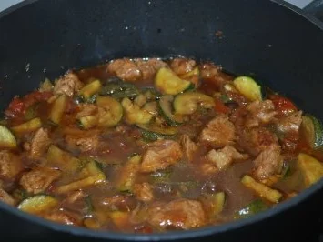 Kalbs-Zucchini-Ragout - Rezept - Bild Nr. 3