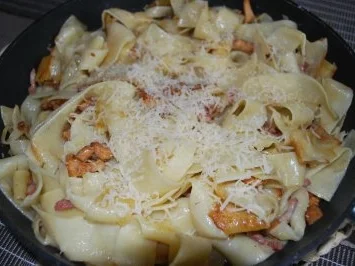 Rezept: Südtiroler Nudelpfanne Südtiroler Nudelpfanne - Rezept