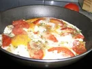 Tomatenpfanne mit Eiern - Rezept