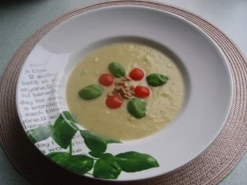 Zucchinicremesuppe - Rezept