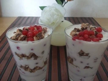 Rezept: Johannisbeer Dessert Johannisbeer Dessert - Rezept