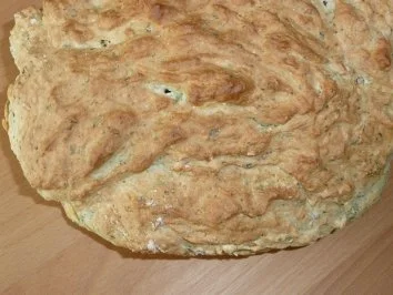 Zwiebel- oder Schinkenbrot - Rezept