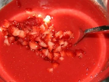 Dessert: Erdbeer-Eis - Rezept - Bild Nr. 4