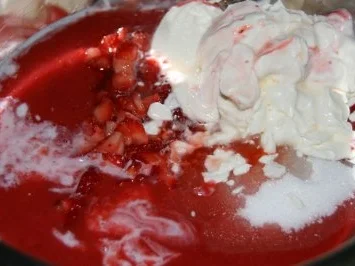 Dessert: Erdbeer-Eis - Rezept - Bild Nr. 5