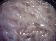 Spagetti mit Jagdwurst für schnelles Mahl - Rezept